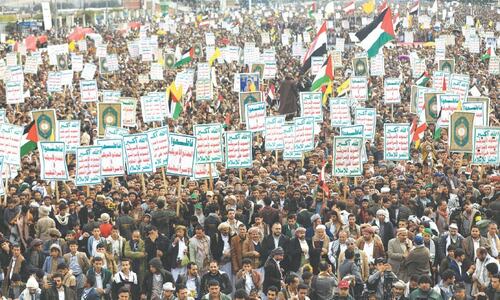 اسرائیلی فضائی حملے بیروت اور غزہ میں، سینکڑوں افراد کی ہلاکت