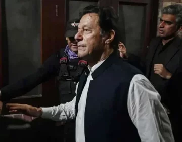 پی ٹی آئی مذاکراتی ٹیم کو عمران خان سے ملاقات کی اجازت