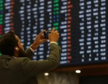 KSE 100 انڈیکس نے 90,000 پوائنٹس کا سنگ میل عبور کیا