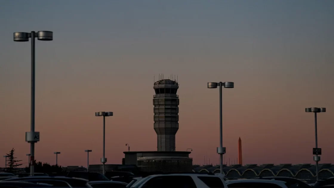 Southwest jet trying to land at Chicago Midway Airport nearly collides with a private plane on the runway