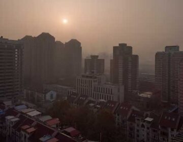 China aims to eliminate severe air pollution this year