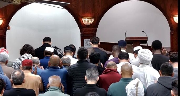 The funeral prayer of Abdul Latif Khan Khanzada was performed under the leadership of his grandson, the well-known businessman Raja Raheel Akhtar Khanzada.