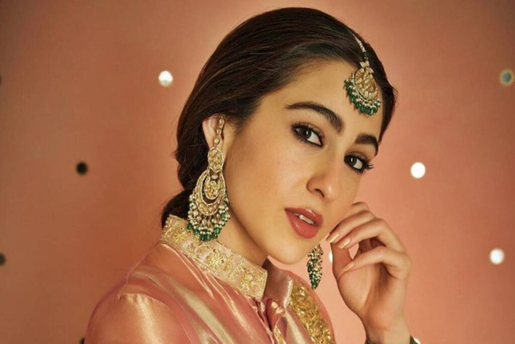 Sara Ali Khan Steps Into 2025 with a Thrilling Recap of 2024