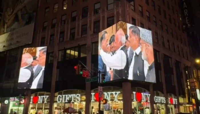 Pakistan’s Army Chief Receives Grand Welcome in the US: Times Square Features Appreciation Campaign