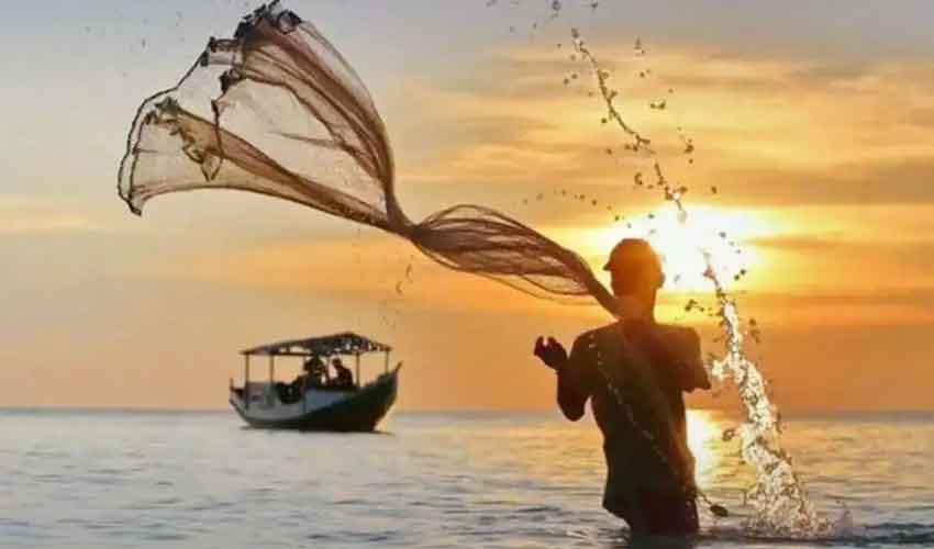Pakistani Fisherman Arrested in India for Allegedly Crossing Maritime Boundary