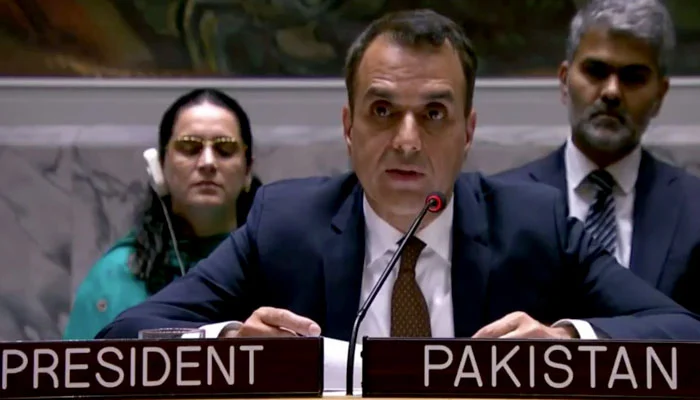 Pakistan Rejects Indian Terrorism Accusations at UNSC, Highlights Kashmir and Multilateralism