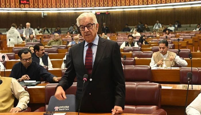 Defence Minister Slams Bureaucracy Over Corruption and Plans to Settle Abroad