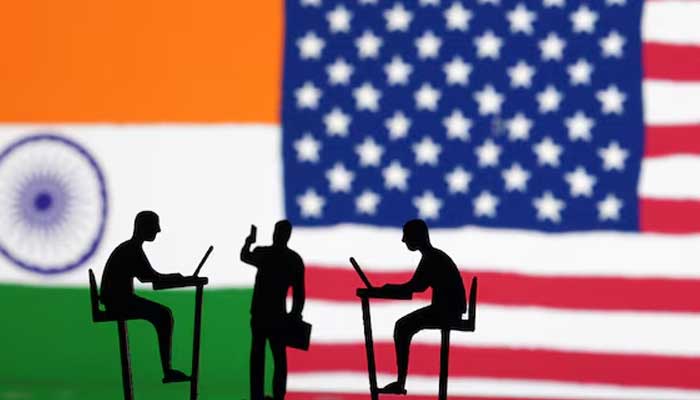 US Trade Adviser Criticizes India’s Russian Oil Purchases and Dual Alignment