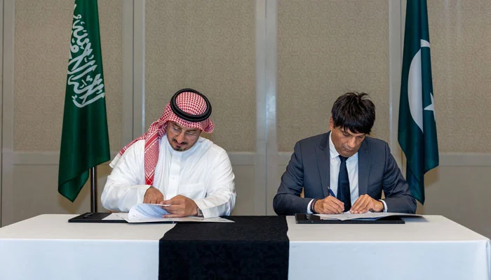 Pakistan and Saudi Arabia Sign Historic Football Development Agreement