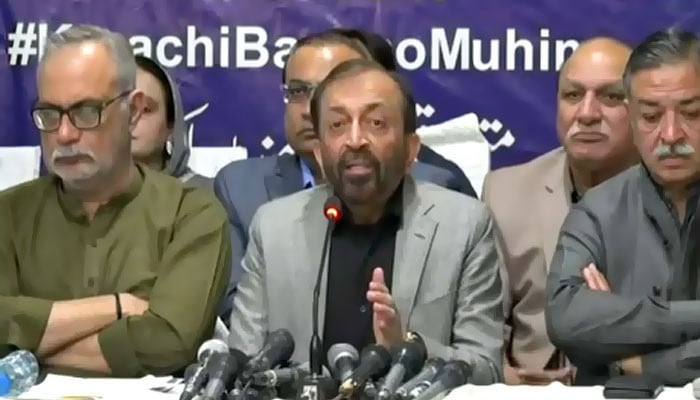 Pakistan Unrest Escalates as MQM Leader Demands Resignations