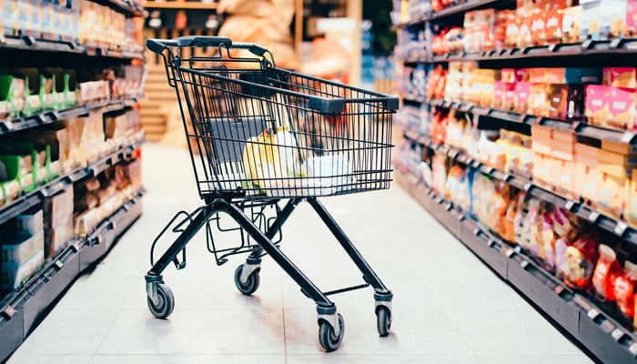 Breaking News: UK Inflation Rate Surges to 3.4% Amid Rising Cigarette and Air Travel Costs