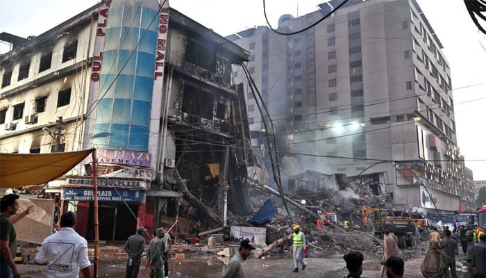 Karachi’s Gul Plaza Tragedy: DNA Analysis Speeds Up, 15 Bodies Identified