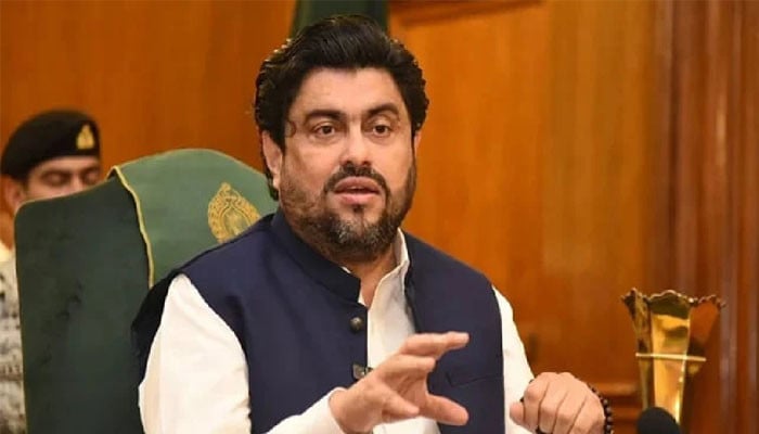 Governor Blames Karachi Traders for Blaming Each Other Amid Glorious Plaza Tragedy