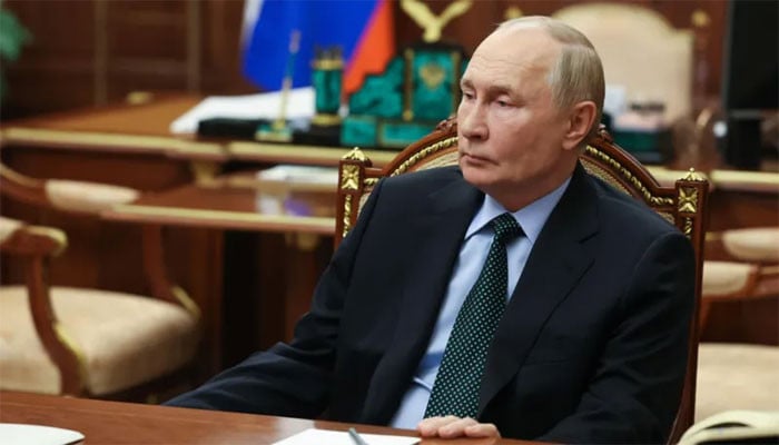 Putin Warns of Devastating Consequences of Nuclear Attacks Against Russia
