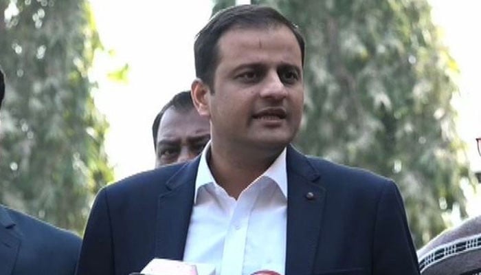 Karachi Mayor Warns Against False Hopes Over Plastic Bag Collection