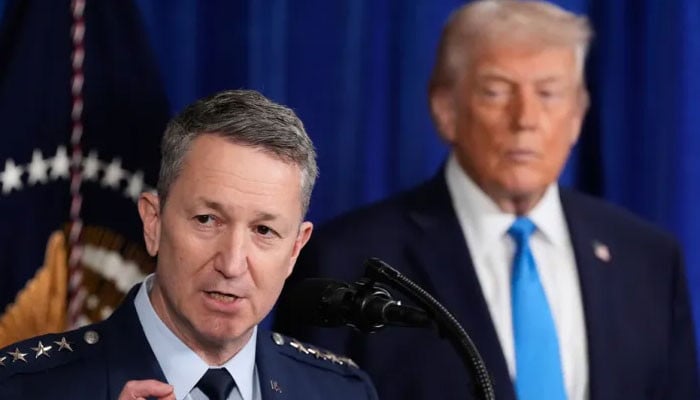 US President Donald Trump Denies Reports of Iran War Fears Amid Rising Tensions