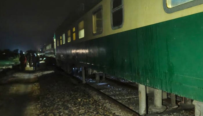 Train Derails in Karachi’s Malir, No Injuries Reported