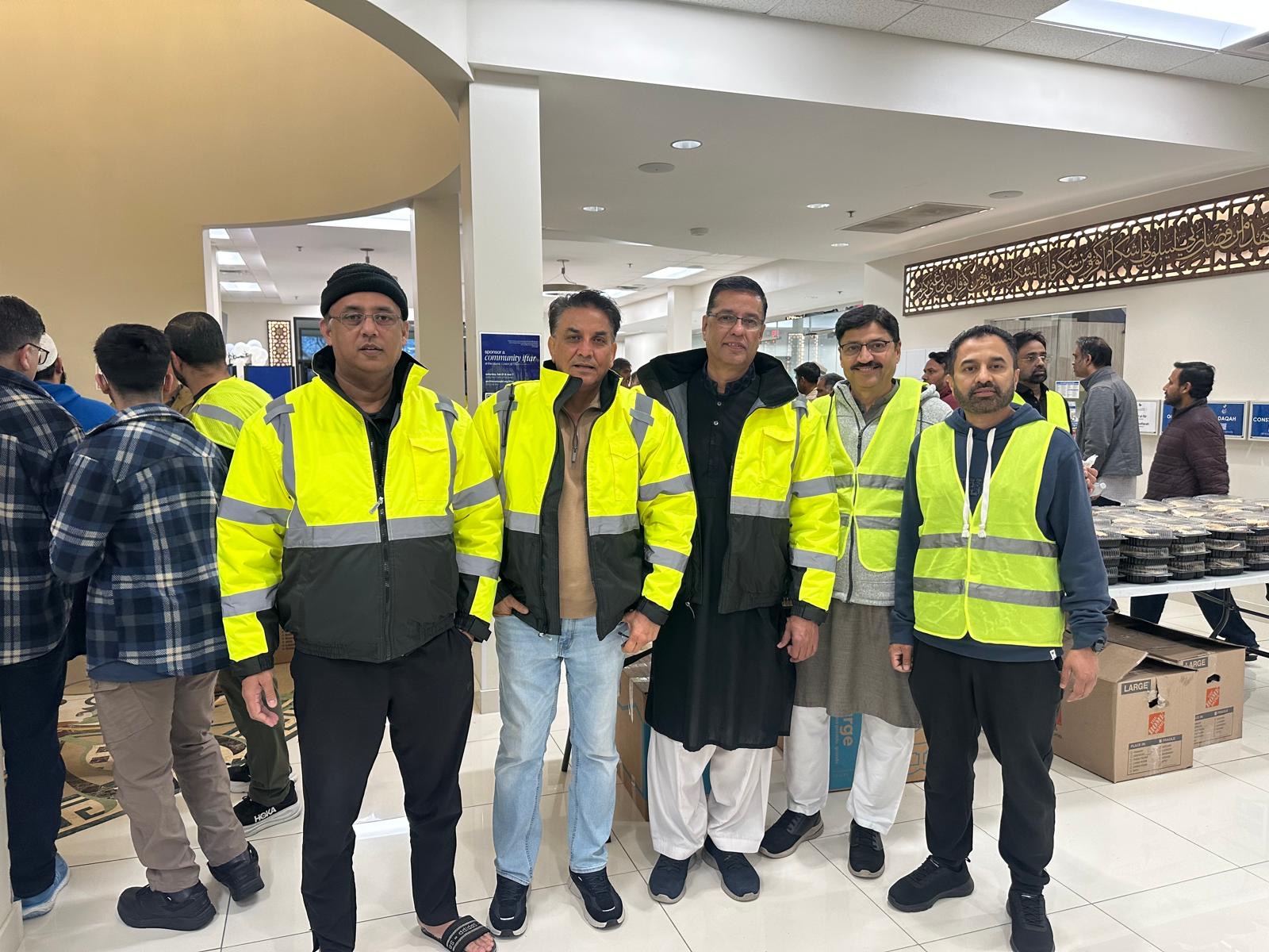 Group photo of volunteers at the Islamic Center of Frisco.