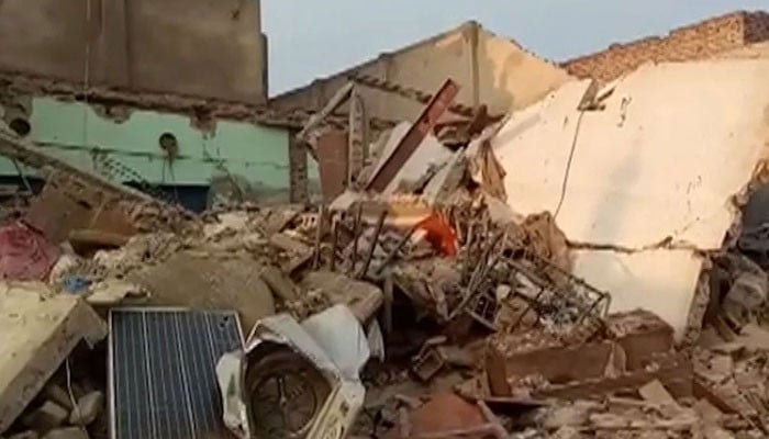Two Children and a Woman Dead as Roofs Collapse in Peshawar Rain-Related Incidents