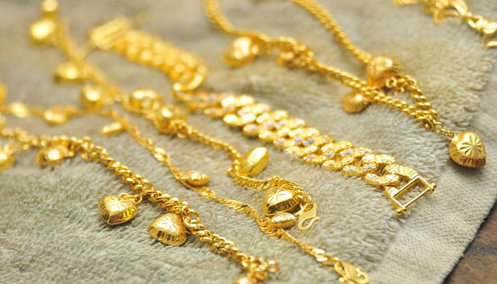 Pakistani Maid and Sister Make Off with Jewelry Worth 8 Million Rupees in Lahore