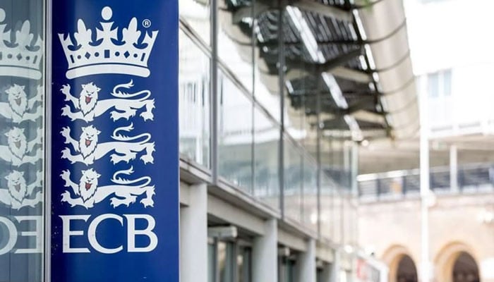 England Abandons Cricket Tour of UAE Amid Global Crisis