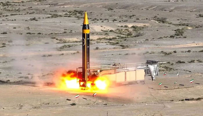 Iran’s Revolutionary Guard Launches Aerial Attacks on Israeli Nuclear Facilities