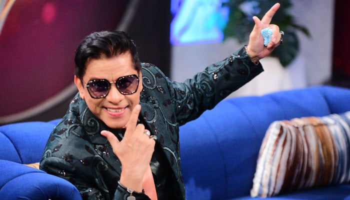 Pakistan’s Pioneering Song ‘Hua Hua’ Celebrates 40 Years in Bollywood