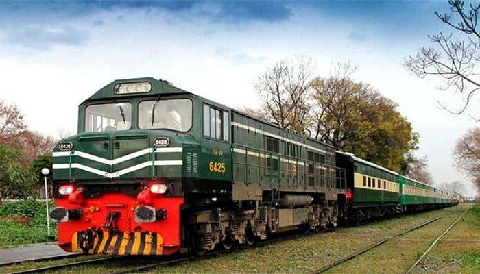 Pakistan Railways Records Highest Revenue in Three Days of Eid