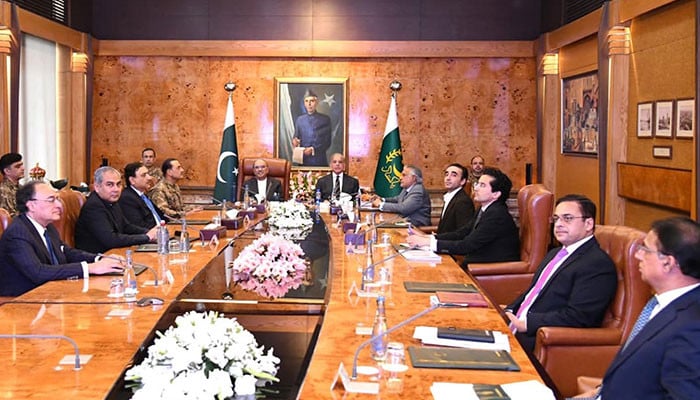 Key Economic Forum Held Under Asif Zardari’s Chairmanship