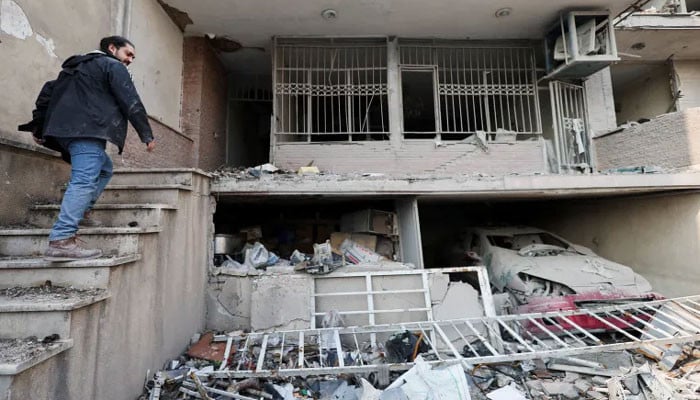 Iran Conflict: US, Israel Continue Aerial Attacks on Iranian Homes