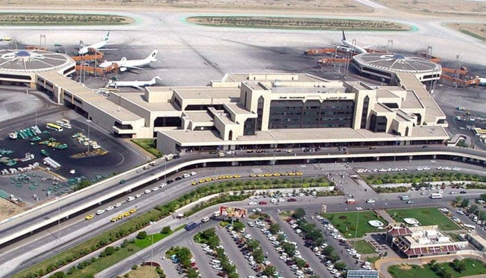 Pakistan-Iran Crisis Intensifies: 184 Flights Canceled Amid Tensions