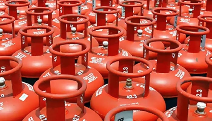 Pakistan’s LPG Prices Decrease by Rs. 40 Per Kilogram in 2 Days