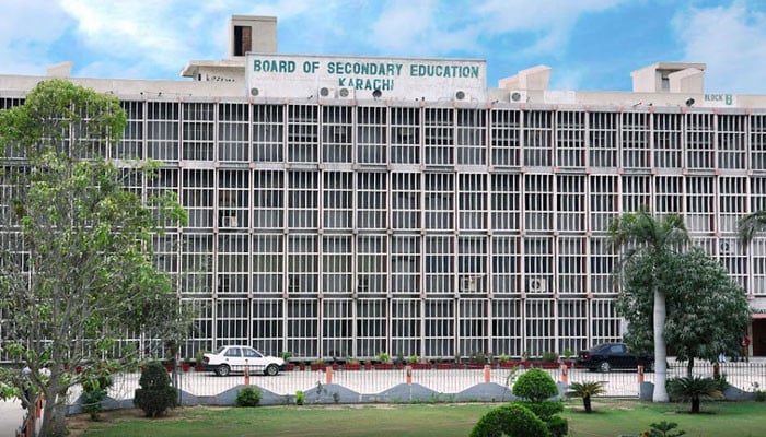 Sindh Education Board’s Inspector Transferred Amidst Controversy Ahead of Matric Exams