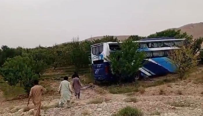 Fatal Bus Accident in Balochistan Claims 3 Lives, Injures 10
